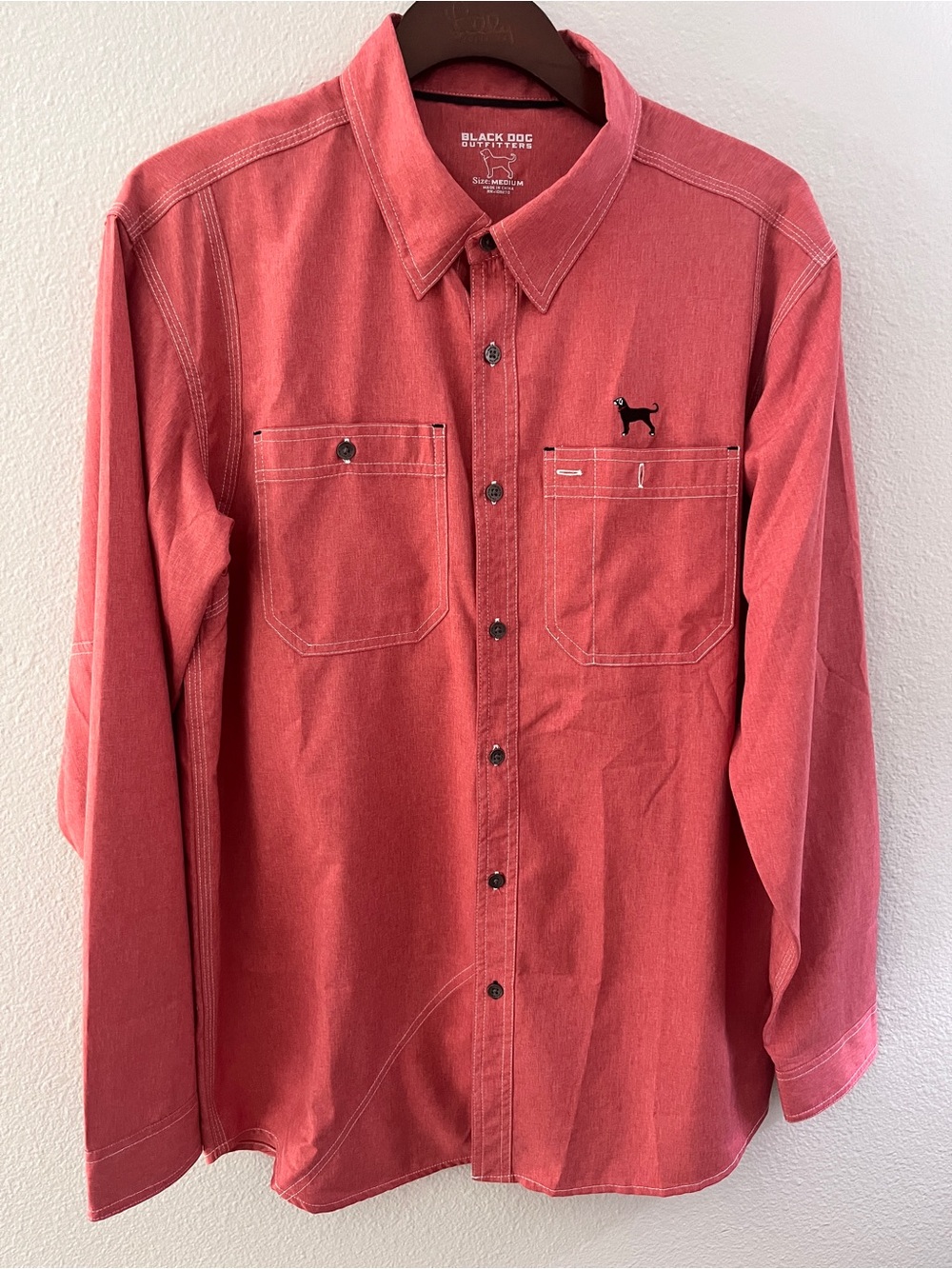 NWOT Black Dog Outfitters Mens MED Performance Shirt Utility Outdoor RED $98